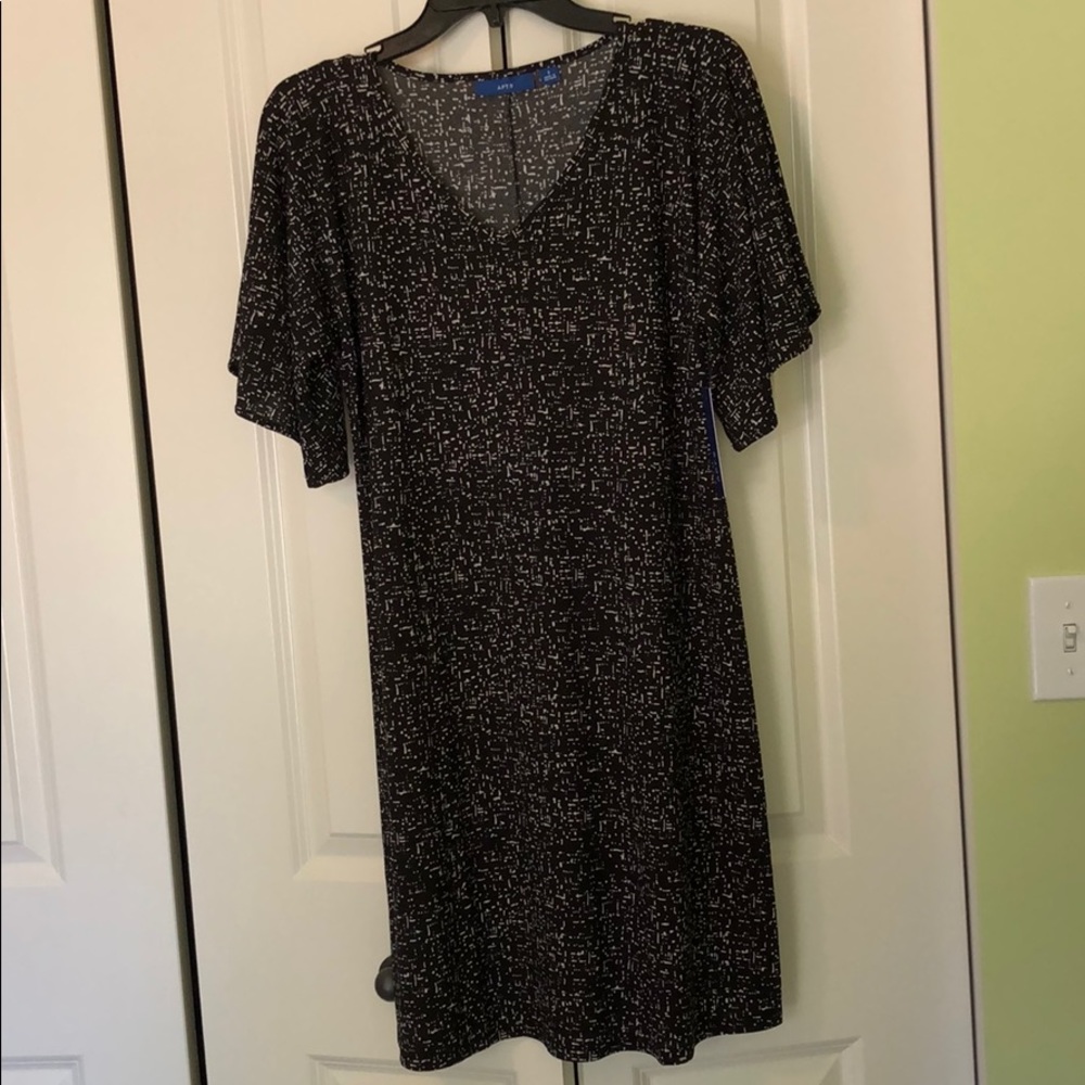 BNWT black and white flutter sleeve dress